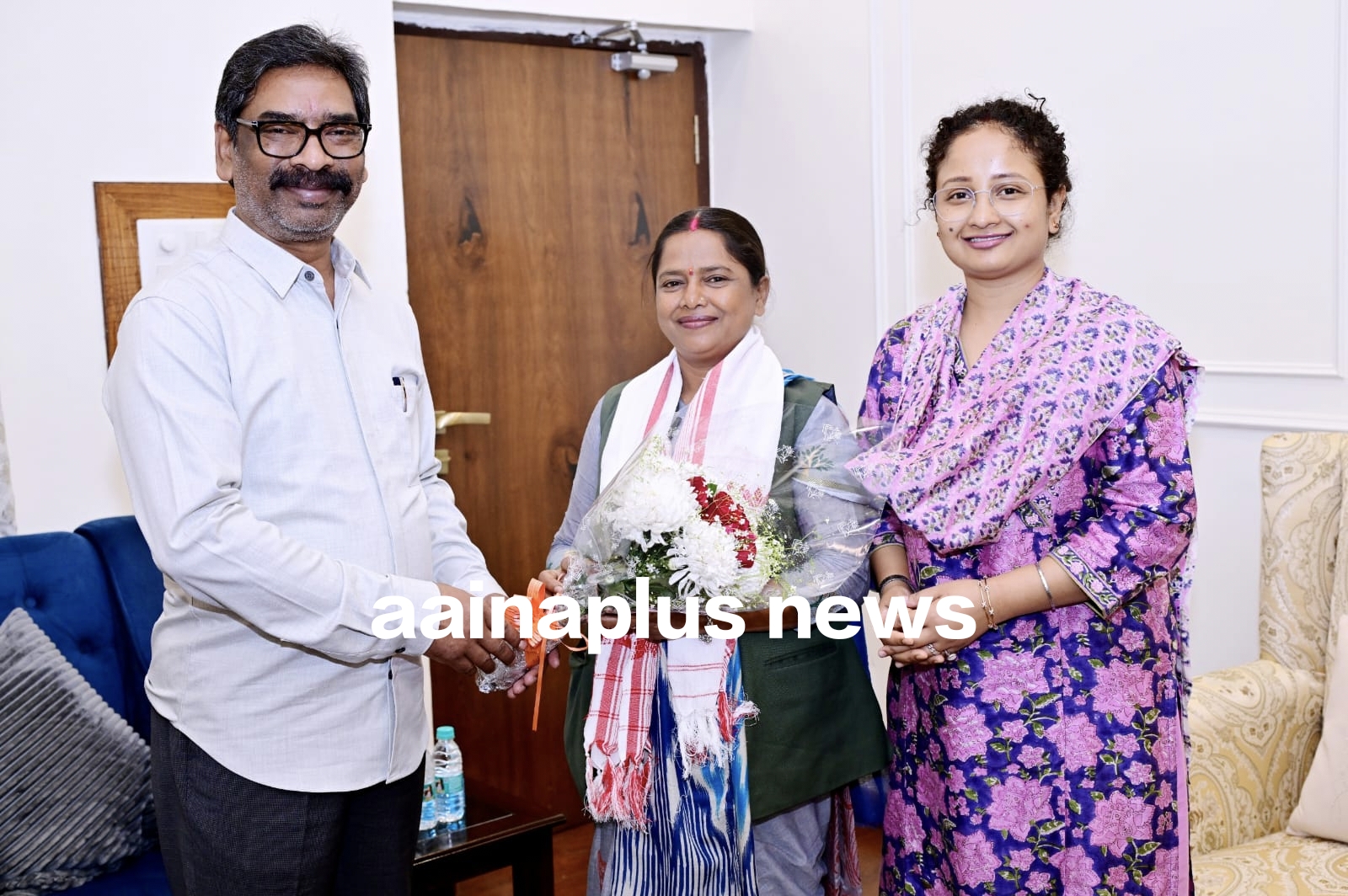 गिरिडीह में ‘सियासी चाणक्य’ का जादू: भाजपा के अभेद्य किले में प्रमिला मेहरा की ऐतिहासिक सेंधमारी, CM से मिला आशीर्वाद