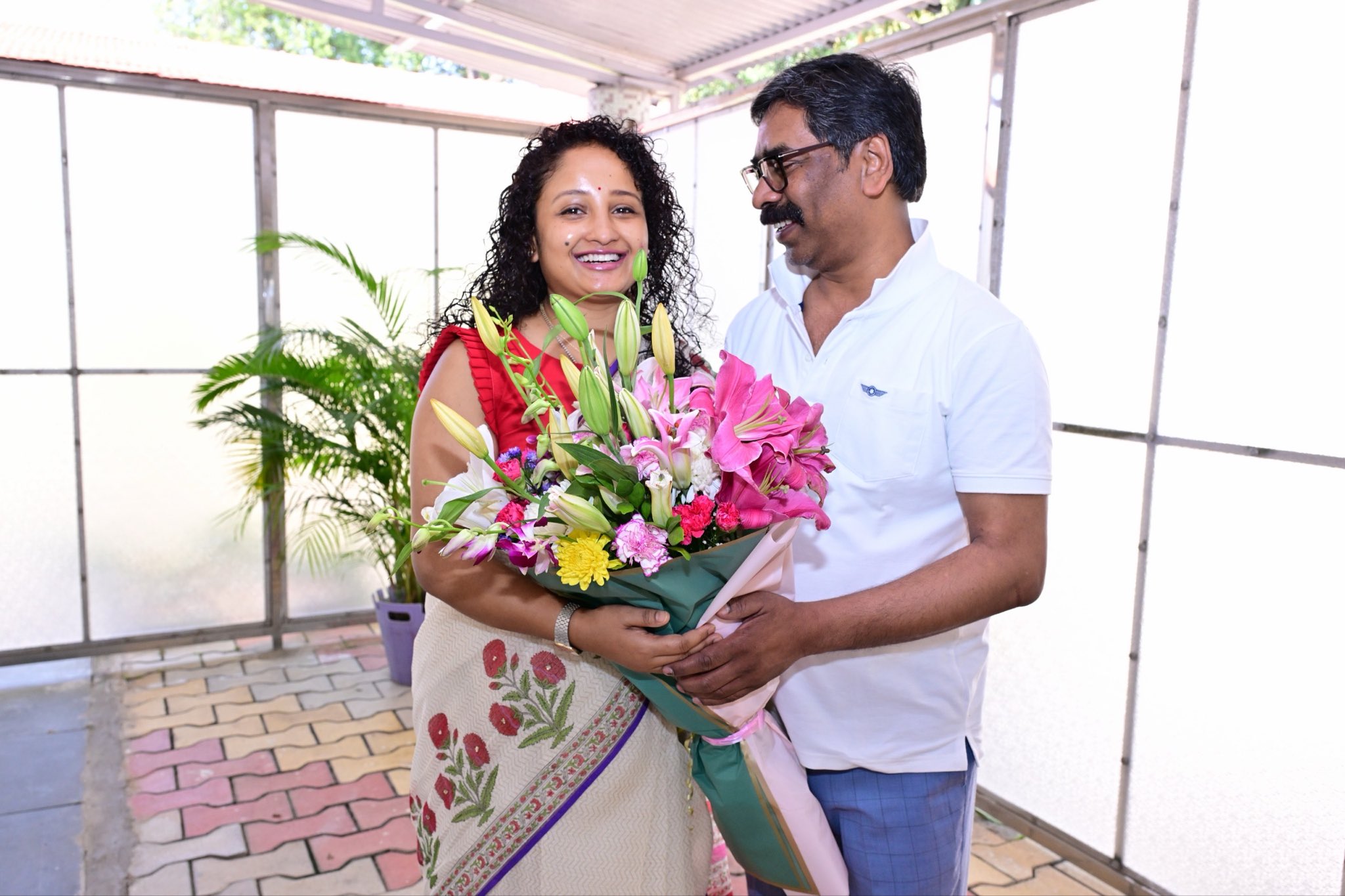 जन्मदिन के मौके पर हेमंत-कल्पना की जुगलबंदी ने लिख दिया झारखंड की राजनीति का नया अध्याय।